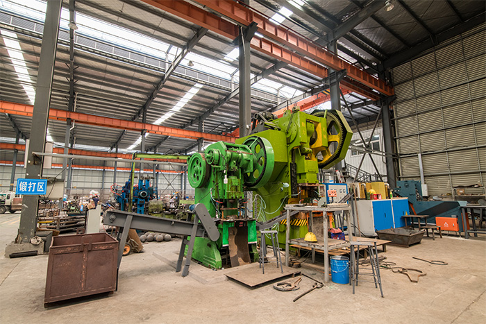 高安网架配件-锥头加工车间